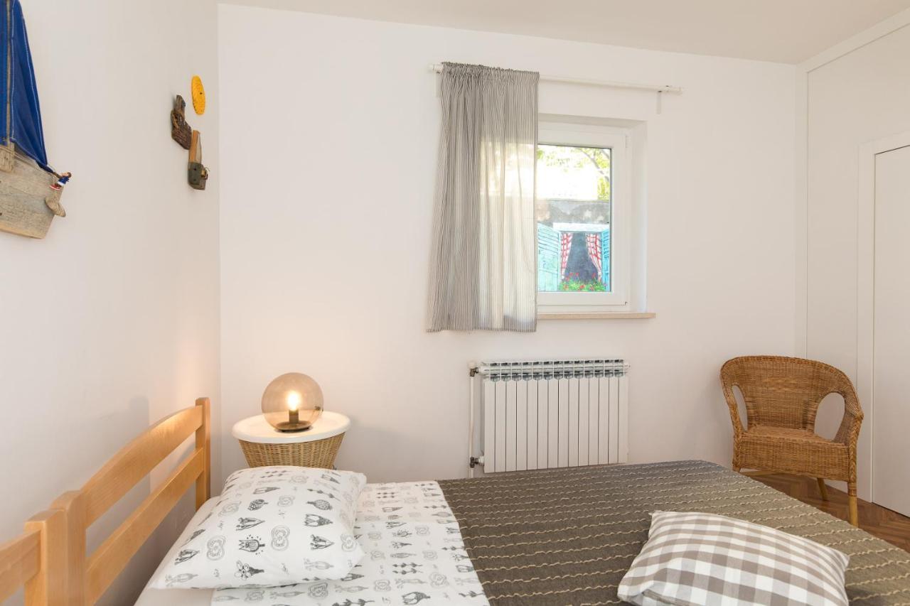 Captain'S Apartment With Sea View Kraljevica Eksteriør billede